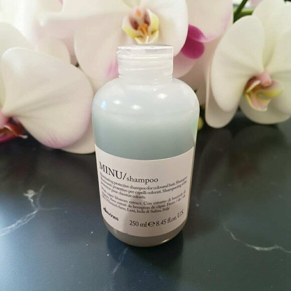 Davines What Bright Colours Minu Shampoo Conditioner All In One Milk - Picture 2 of 4